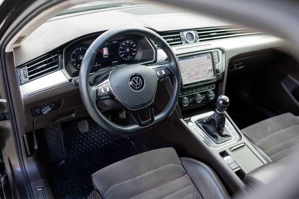 VOLKSWAGEN Passat 2017 — imagine 4