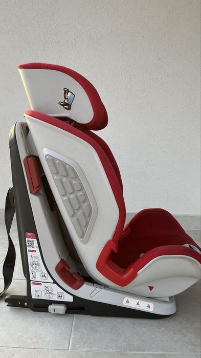 Scaun Chicco 3 trepte isofix