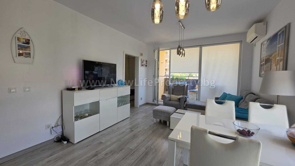 Продава се Двустаен апартамент в к.к. Слънчев бряг - 61 кв.м за 1443 €/кв.м - Снимка #4