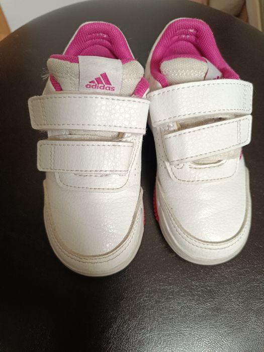 Adidași fete mărimea 23 Adidas