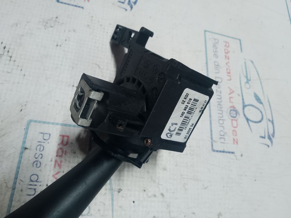 Maneta stergatoare Volkswagen Golf 5 2008