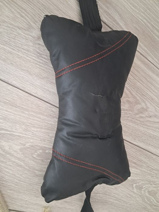 Подушка дорожная продам.