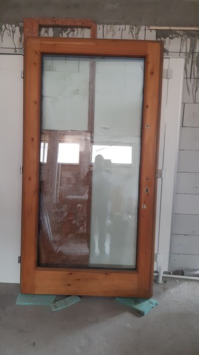 Ferestre di usi lemn sratificat