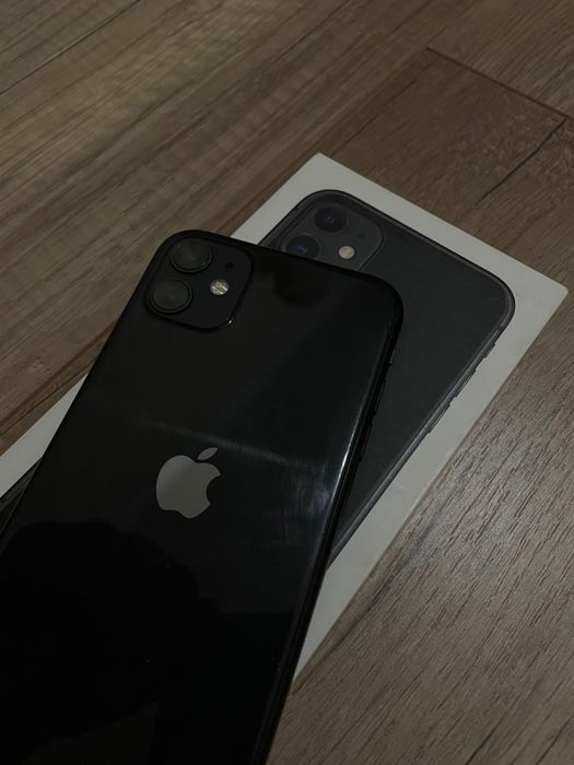 iphone  11 продам срочно