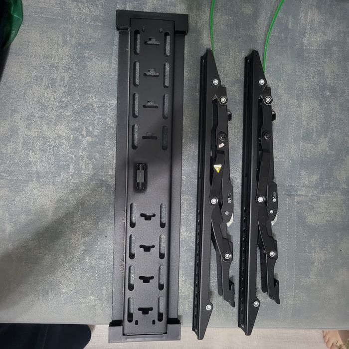 Кронштейн для телевизора