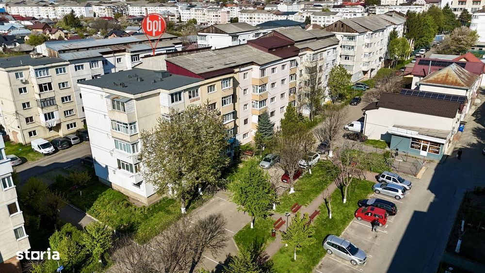 SE VINDE Apartament pe 2nivele situat central in Falticeni, jud. SV