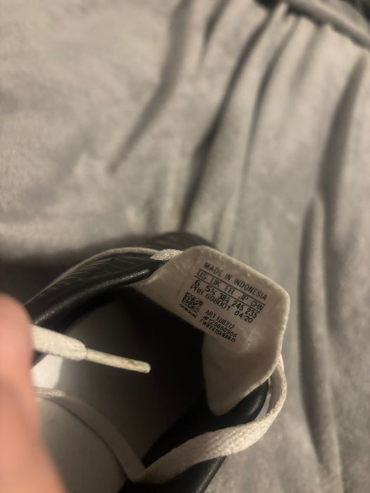 Ghete Adidas copii fotbal, de teren dur, noi, originale, mărimea 38,5