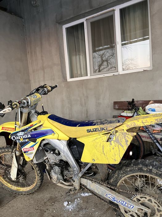 Vand moto suzuki rmz450