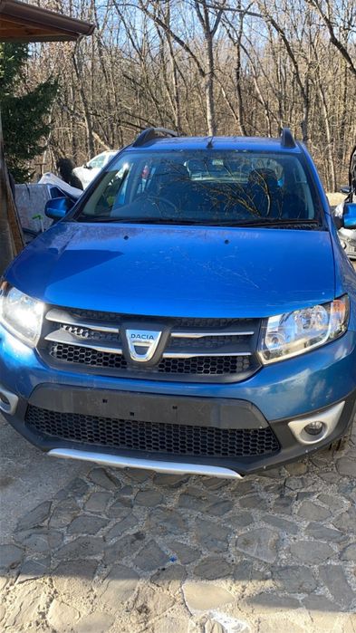 Dezmembrari bara usa capota aripa lampa far airbag sandero stepway 201