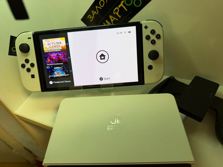 Nintendo Switch OLED