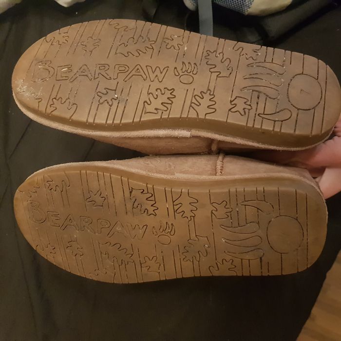 Cizme femei piele intoarsa si imblanite Bearpaw Marime 39