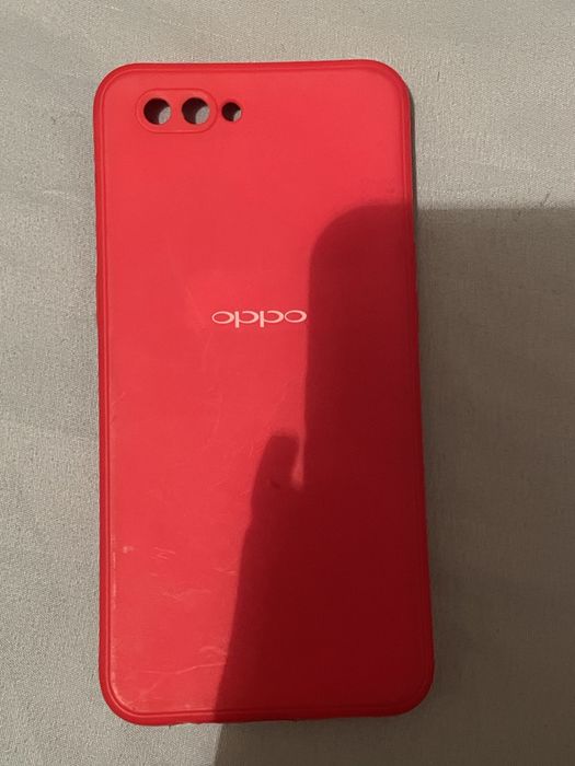 Чехлы на iPhone 12