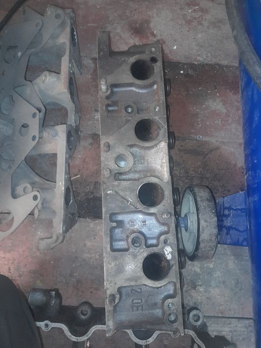 Головка блока цилиндров Опель 2.0