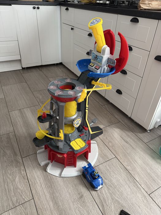 Turn Patrula Catelusilor (Paw Patrol) - Ca nou!