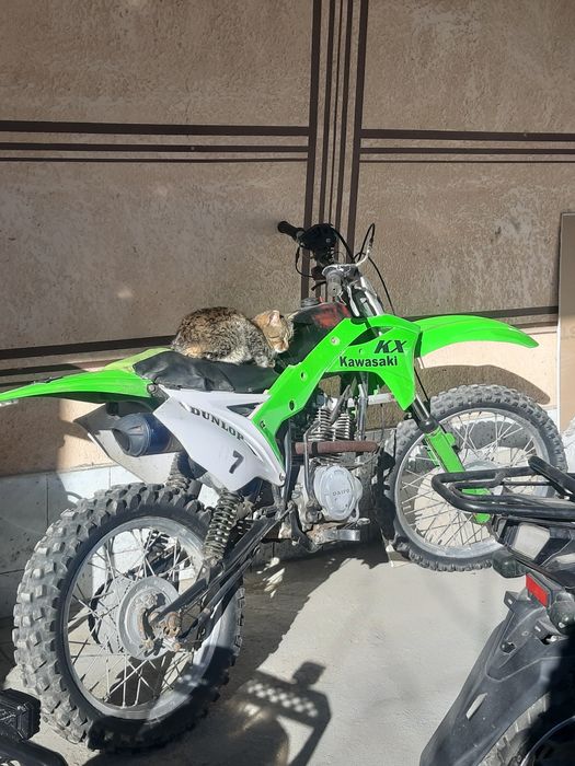 Srochni sotiladi enduro kross 200cc