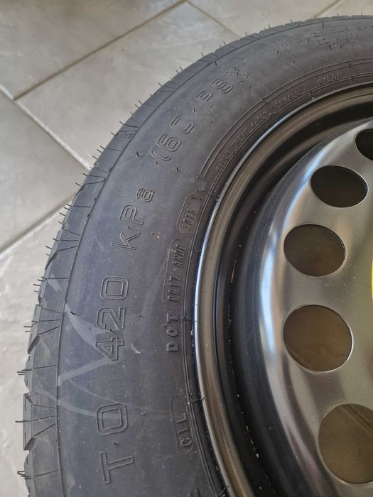 Нова резервна гума (патерица) Dunlop 17 цола – BMW, Audi, Mercedes, VW