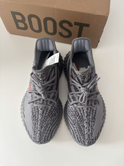 Yeezy 350 v2 beluga 2.0