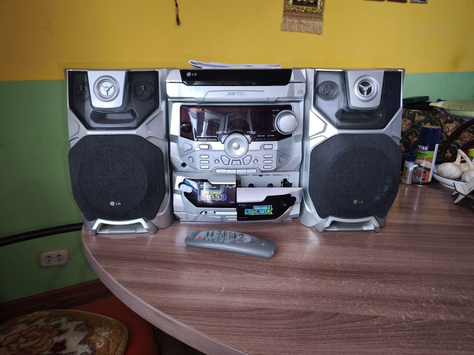 Музыкальный центр LG FFH-315