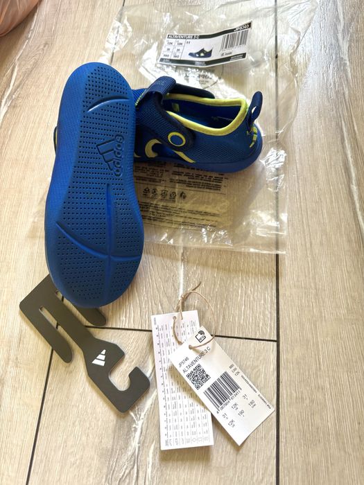 Оригинални детски сандали Adidas