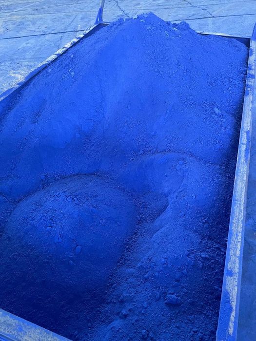 ULTRAMARINE BLUE SOTILADI 
Yuqori sifatli Ultramarine Blue (ko'k