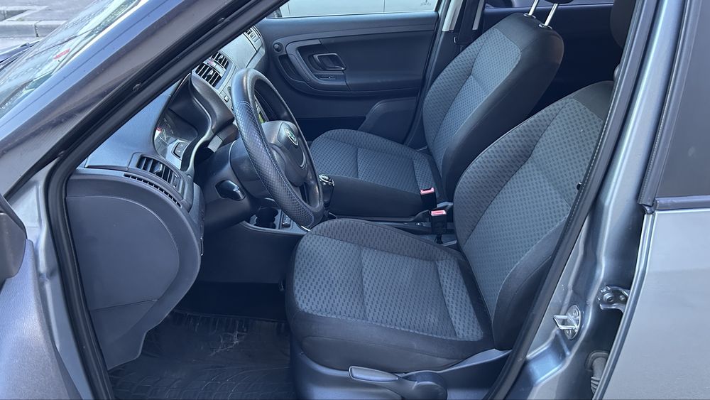 Skoda Fabia 2013 benzina + gpl