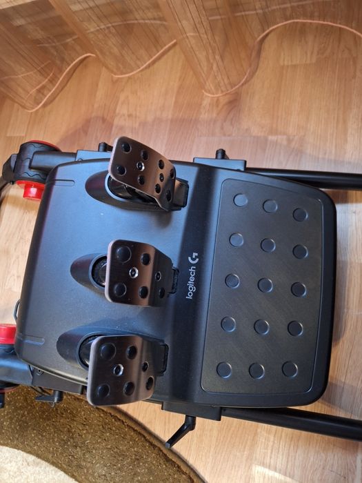 Volan+pedale logitech G29