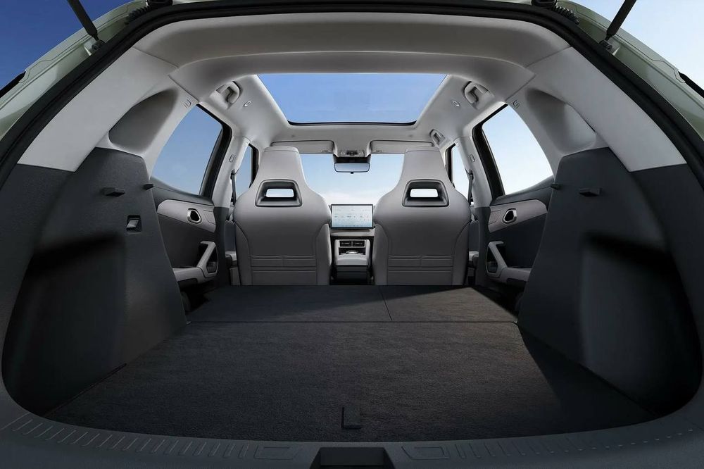 BYD Yuan Up 3 pozitsa dop