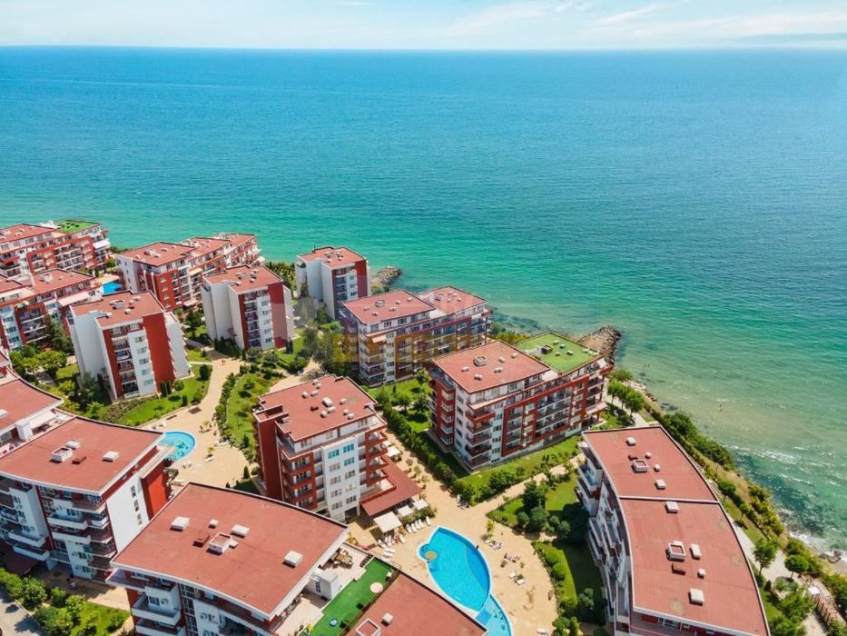 Първа линия море_Панорама Форт_плаж Робинзон