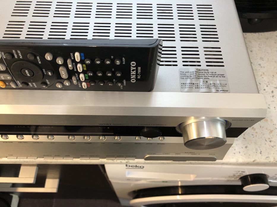 Onkyo TX-SR706 resiver