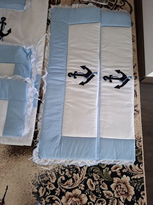 Aparatoare lenjerie pătuț bebe