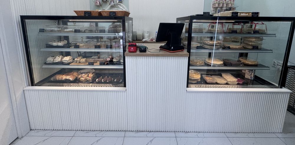 Витринные холодильники