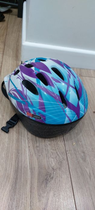 Продам велошлем ,каска