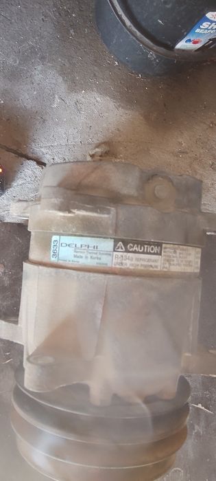 Компрессор кондиционера АУДИ Б4, DELPHI 3633