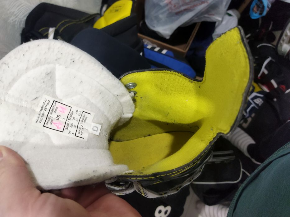 Продам коньки ССМ