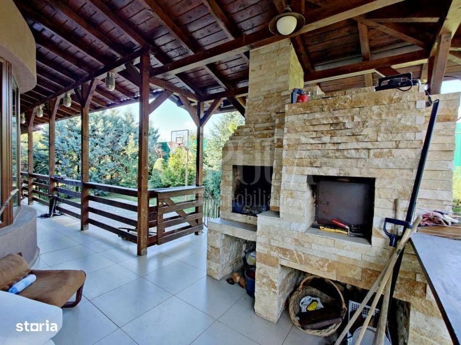 Casa 7 camere de vanzare in Someseni, Cluj Napoca