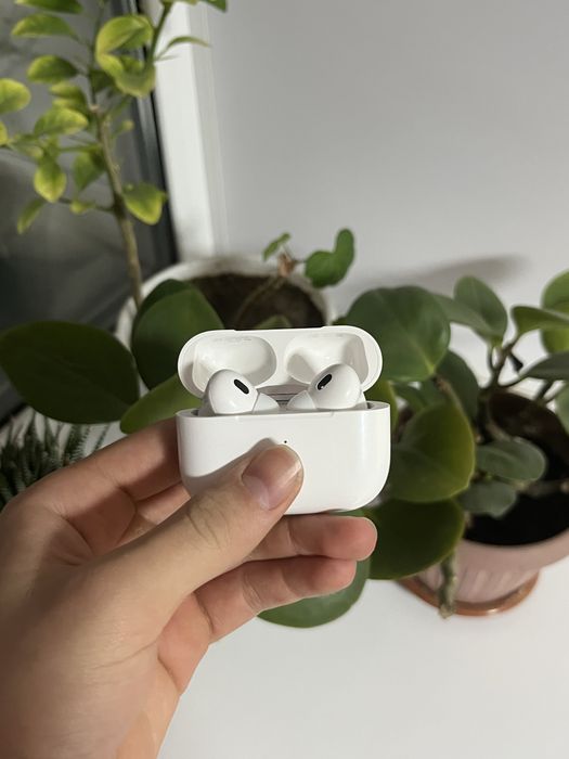 Эйр подс про 2 в хорошом состоянии