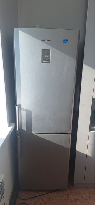 Холодильник Самсунг