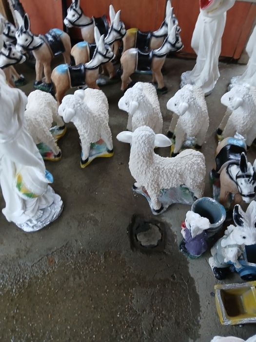 Статуетки за градини