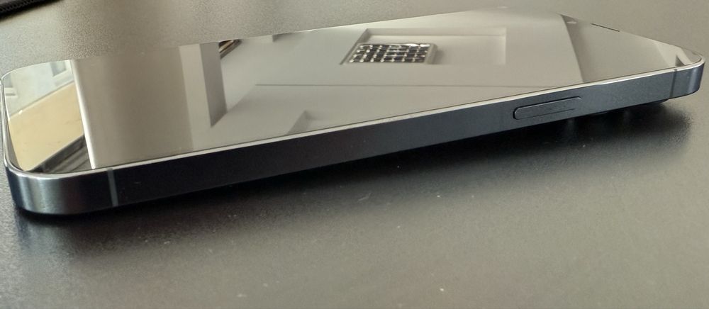 iPhone 13 Pro Max (256GB) Sierra Blue, 100% battery