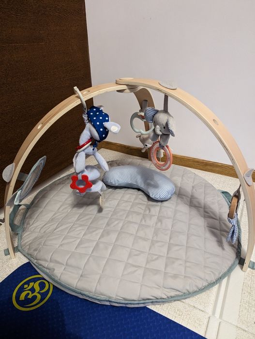 Бебешка Активна гимнастика