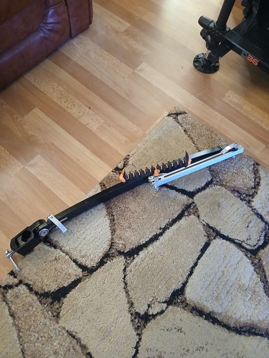 Feeder arm aluflokk