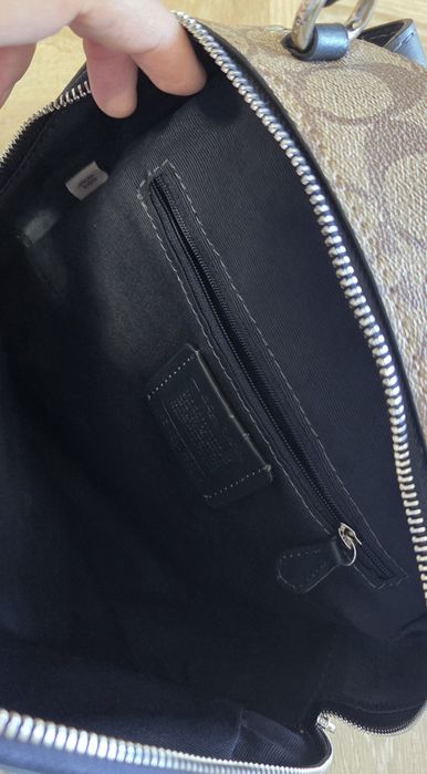 Женский кожаный рюкзак Coach