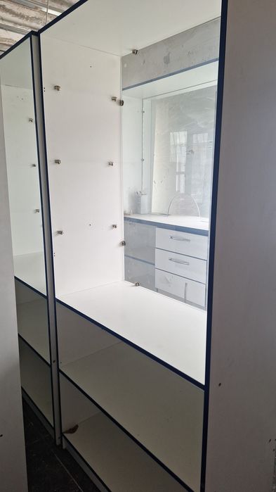 Шкафы для аптеки