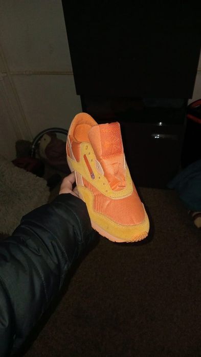 Vand adidasi reebok originali marimea 42