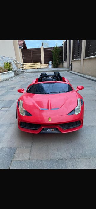 Vand masinuta electrica cu telecomanda si muzica, tel 0748819747 alba pret 350 lei!