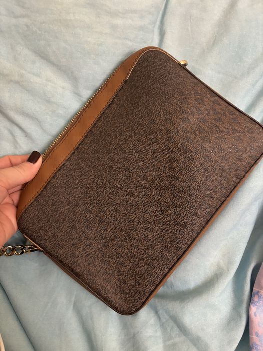 Продам сумку Micnael kors!