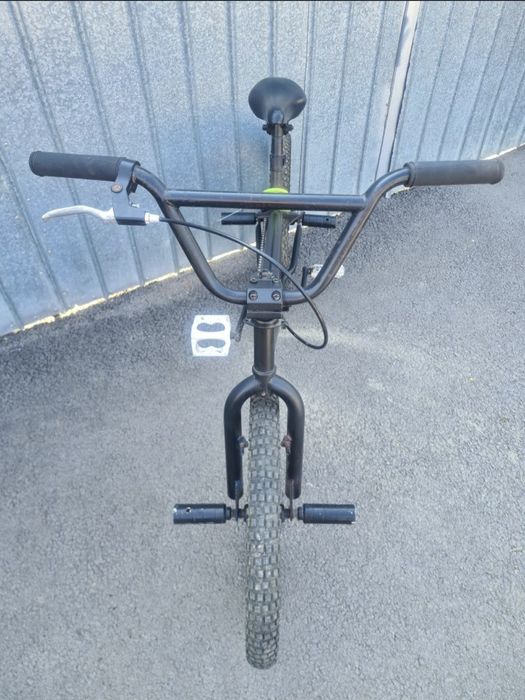 Vând BMX pentru scheme