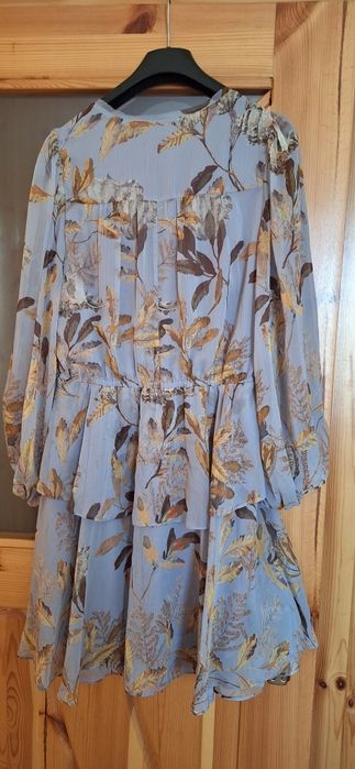 Ted Baker красиви рокли и гсщеризон 2/М размер