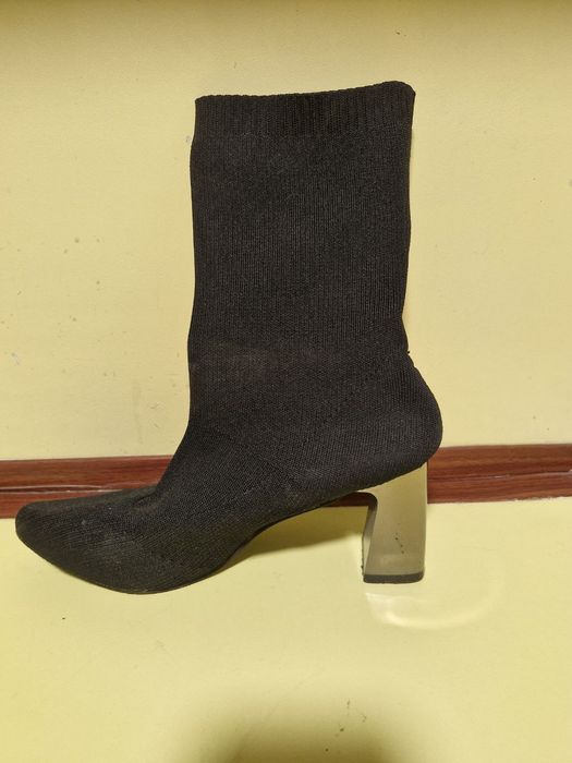 Продам полусапожки чулки