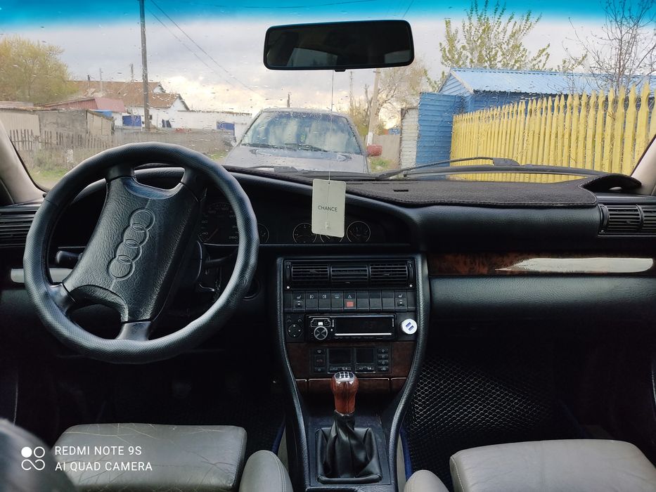 Продам Ауди А6 С4 2.6